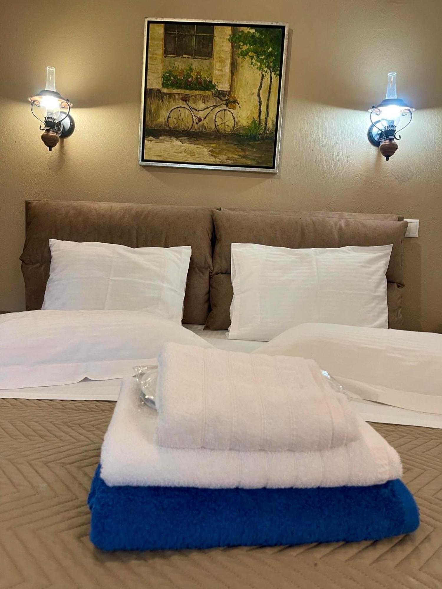 Skiathos Island Suites Трулос Екстер'єр фото