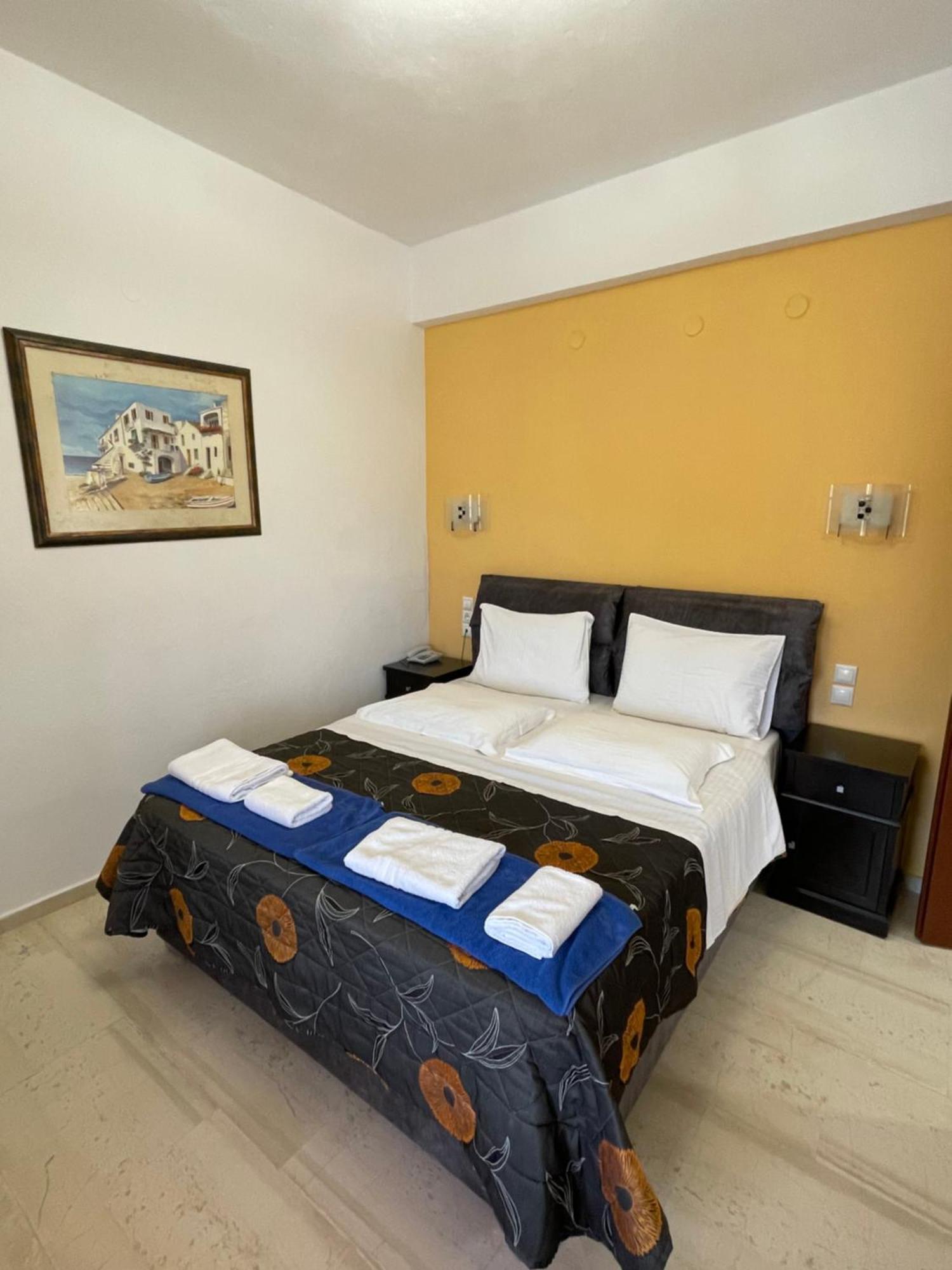 Skiathos Island Suites Трулос Екстер'єр фото