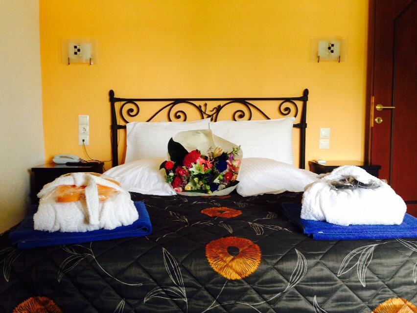 Skiathos Island Suites Трулос Екстер'єр фото